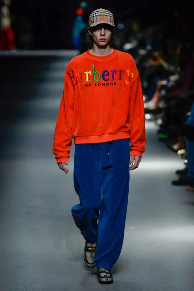 Look 13